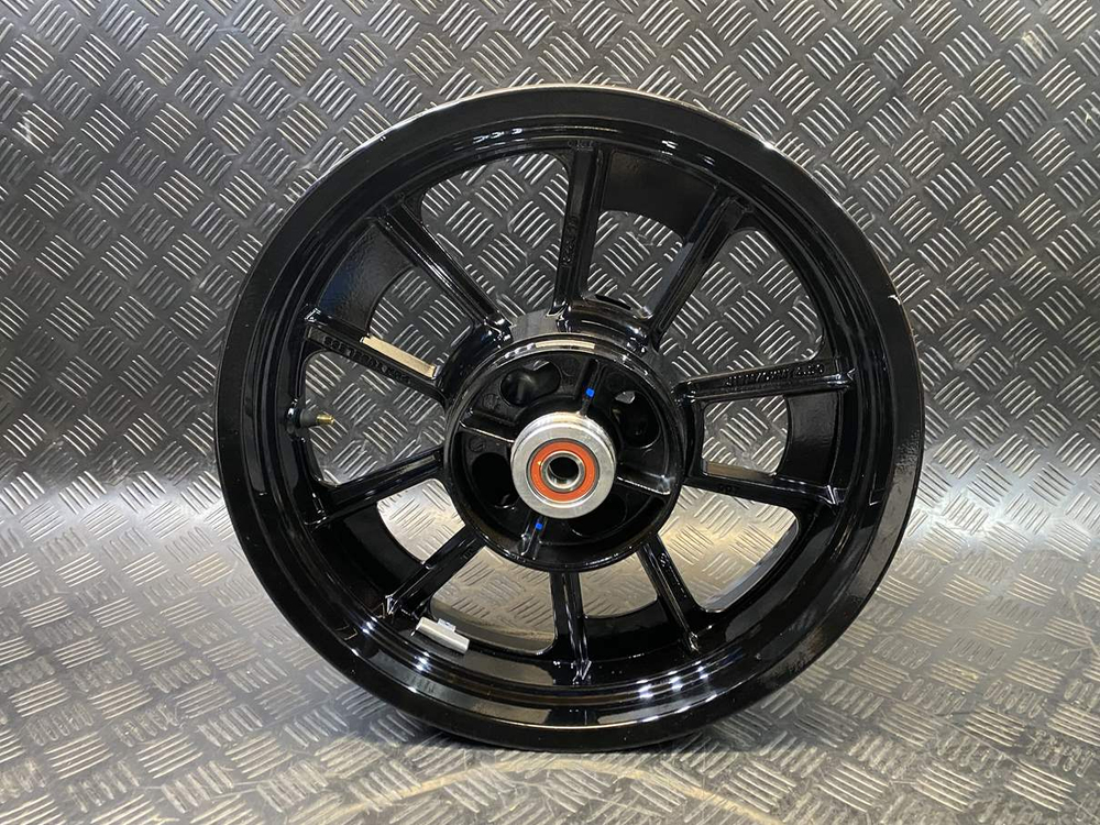 Колесо заднее Kawasaki Vulcan 650S 053454