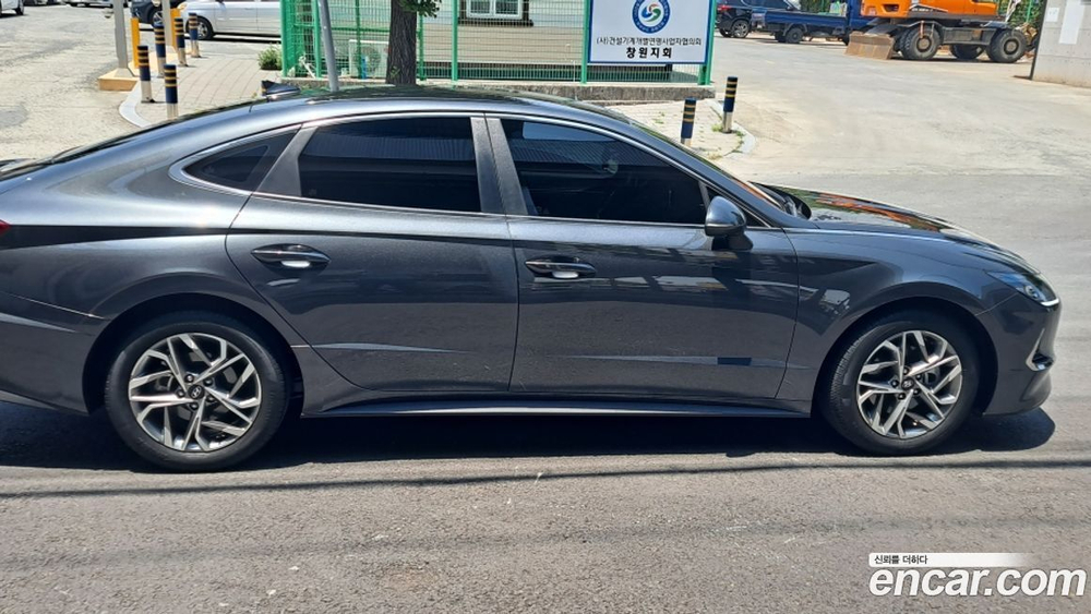 Hyundai Sonata (DN8) 2.0 (05.2021)