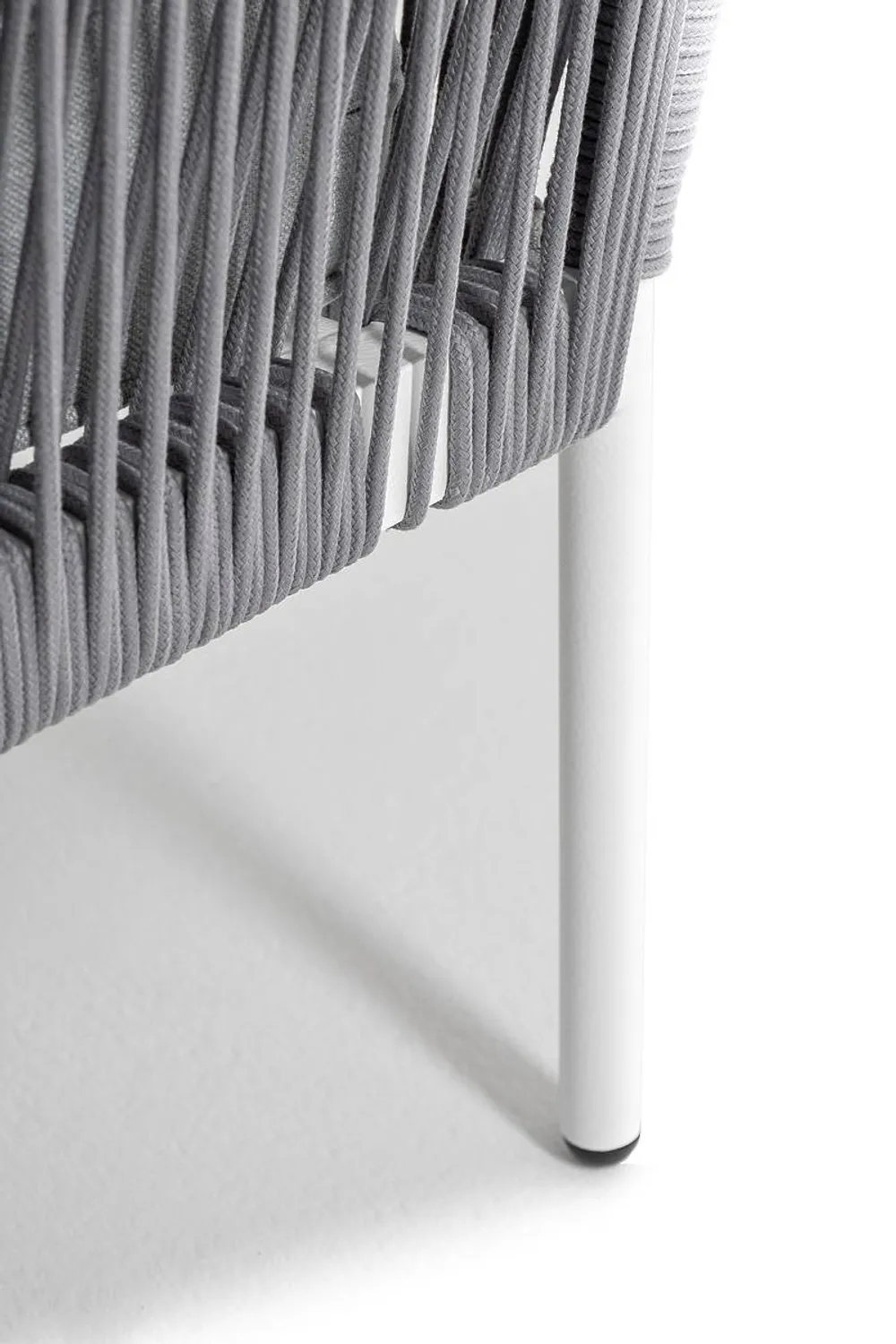 "Канны" угловой модуль плетеный из роупа, каркас алюминий белый шагрень, роуп светло-серый круглый, ткань светло-серая