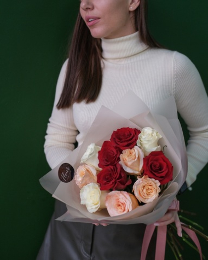 Букет 11 роз #16