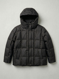 Легкая пуховая куртка