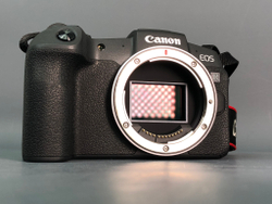 Canon EOS RP 1.300 кадров