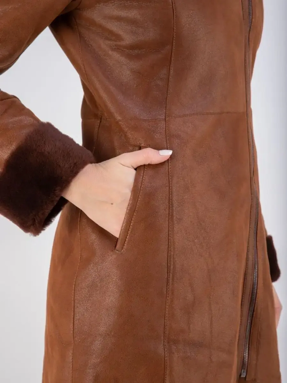 Дубленка женская натуральная длинная с капюшоном Турция