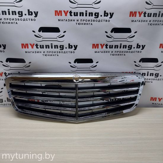 Решетка радиатора AVANGARDE для Mercedes E W212