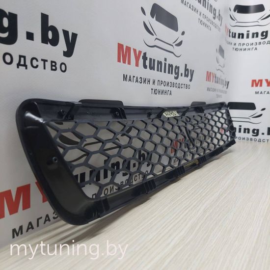 Решетка радиатора RS-TYPE BLACK для Audi A4 B5