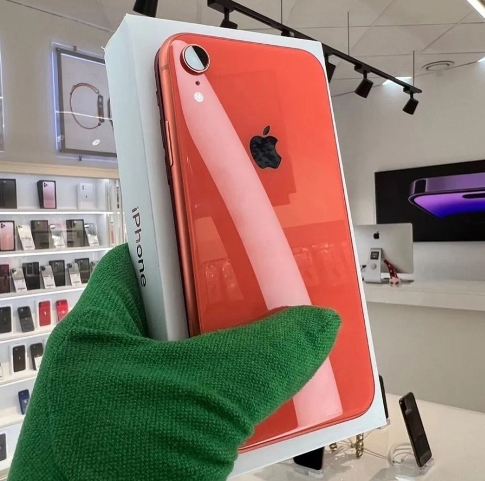 iPhone XR, 128 ГБ б/у