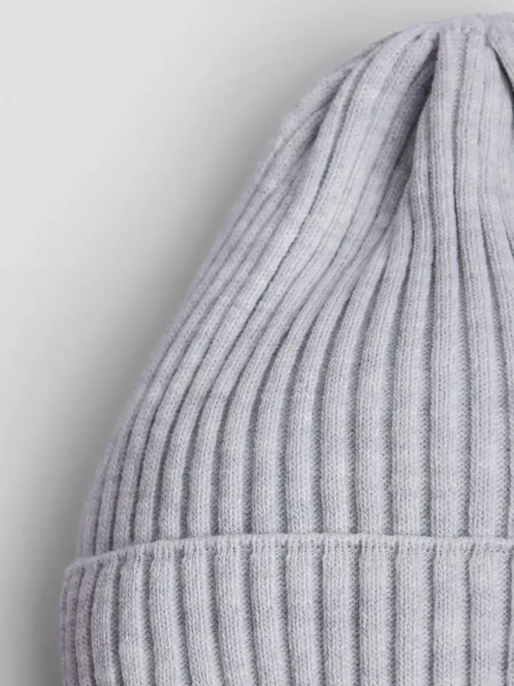 Шапка вязаная детская демисезонная