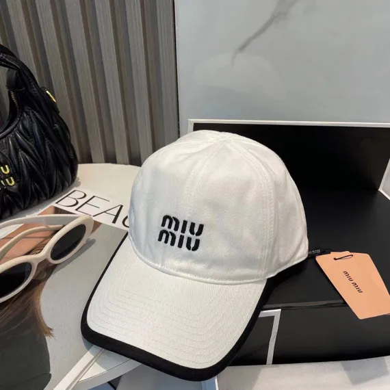 Бейсболка MIU MIU