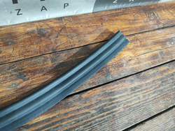 Уплотнитель капота Haval M6 2 21-нв Б/У Оригинал 8402070XKZ0YA