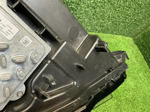 Фара левая Geely Tugella (2019-2024) LED