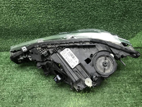 Битая Фара правая BMW 3er F30 (2015-2020) LED
