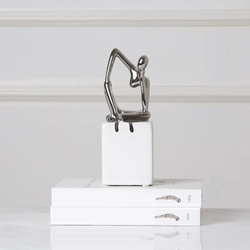 Статуэтка Man ornament silver