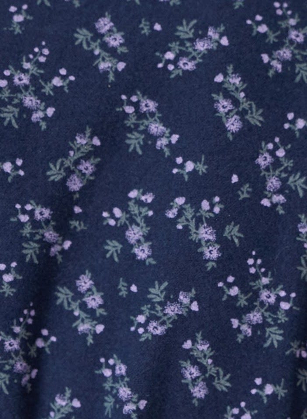 Платье с вырезом-сердечко