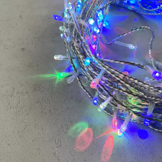 Светодиодная гирлянда 200 разноцветных LED ламп с RGB светодиодом, 20 м., 24V., черный силиконовый провод, IP65, Beauty Led (EST200-10-1RGB)