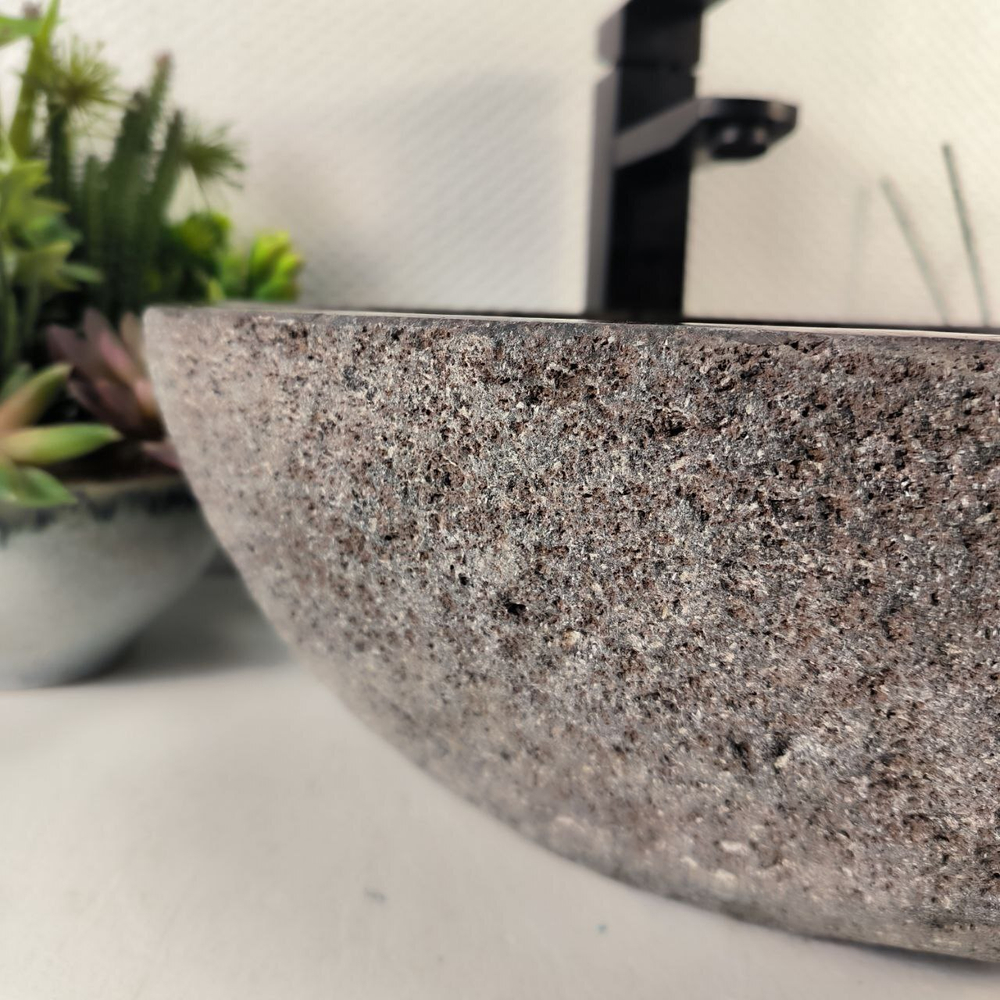 Раковина из речного камня RS-65265 39*35*15 0855