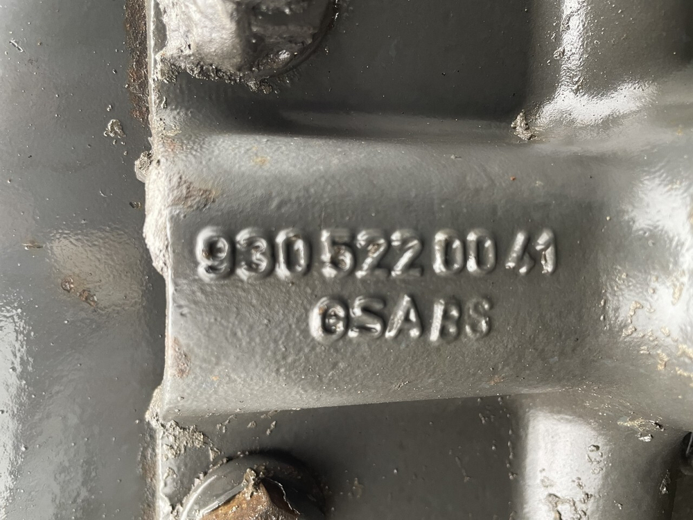 Кронштейн крыла заднего