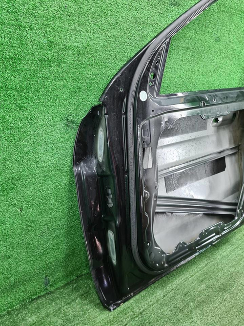 Дверь передняя правая Mercedes ML GLE W166 (11-18)