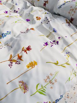 Постельное белье Сказка "Маргарита" 2-спальный Наволочка 50х70 см 2 шт Простынь 240х215 см Пододеяльник 175х215 см , перкаль