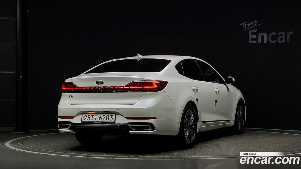 Kia K7 (Cadenza) Premier 2.5 GDI Noblesse (10.2019)