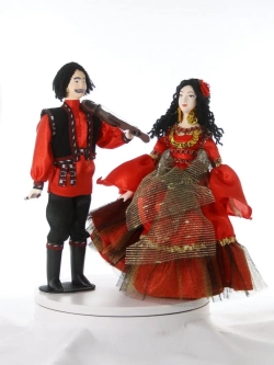 Кукла коллекционная в праздничном мужском цыганском костюме