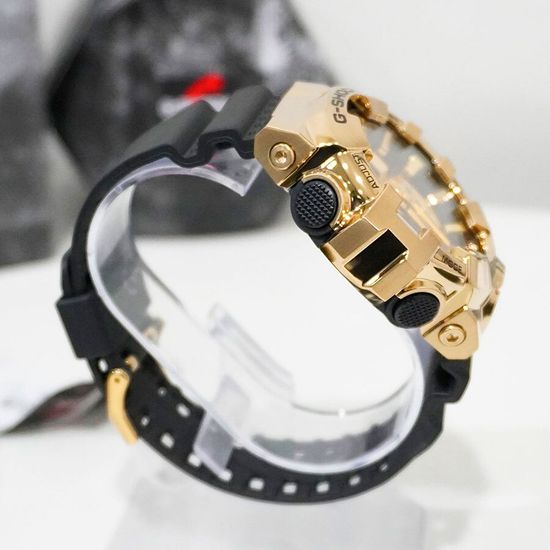 Наручные часы Casio GM-700G-9A