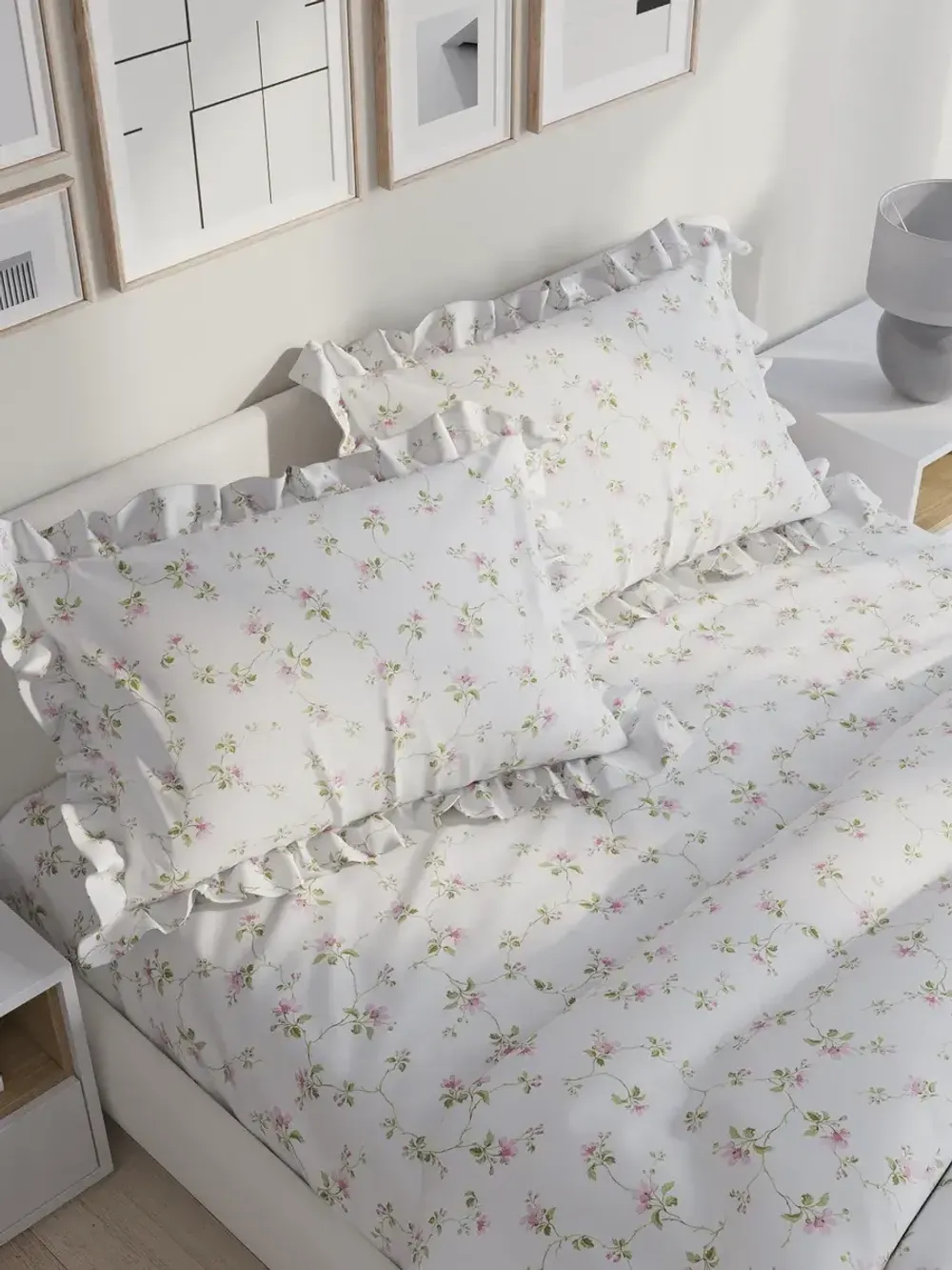 Декоративная наволочка с рюшами, оборками "Весенние цветы" 40х60 см, 1 шт, без молнии