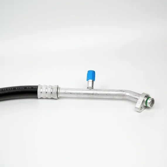 Трубка кондиционера Renault Logan 2 (от компрессора) 924548832R, 924541130R, 924544434R,