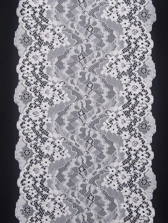 0597 Кружево эластичное 18 см, Италия, айвори 004