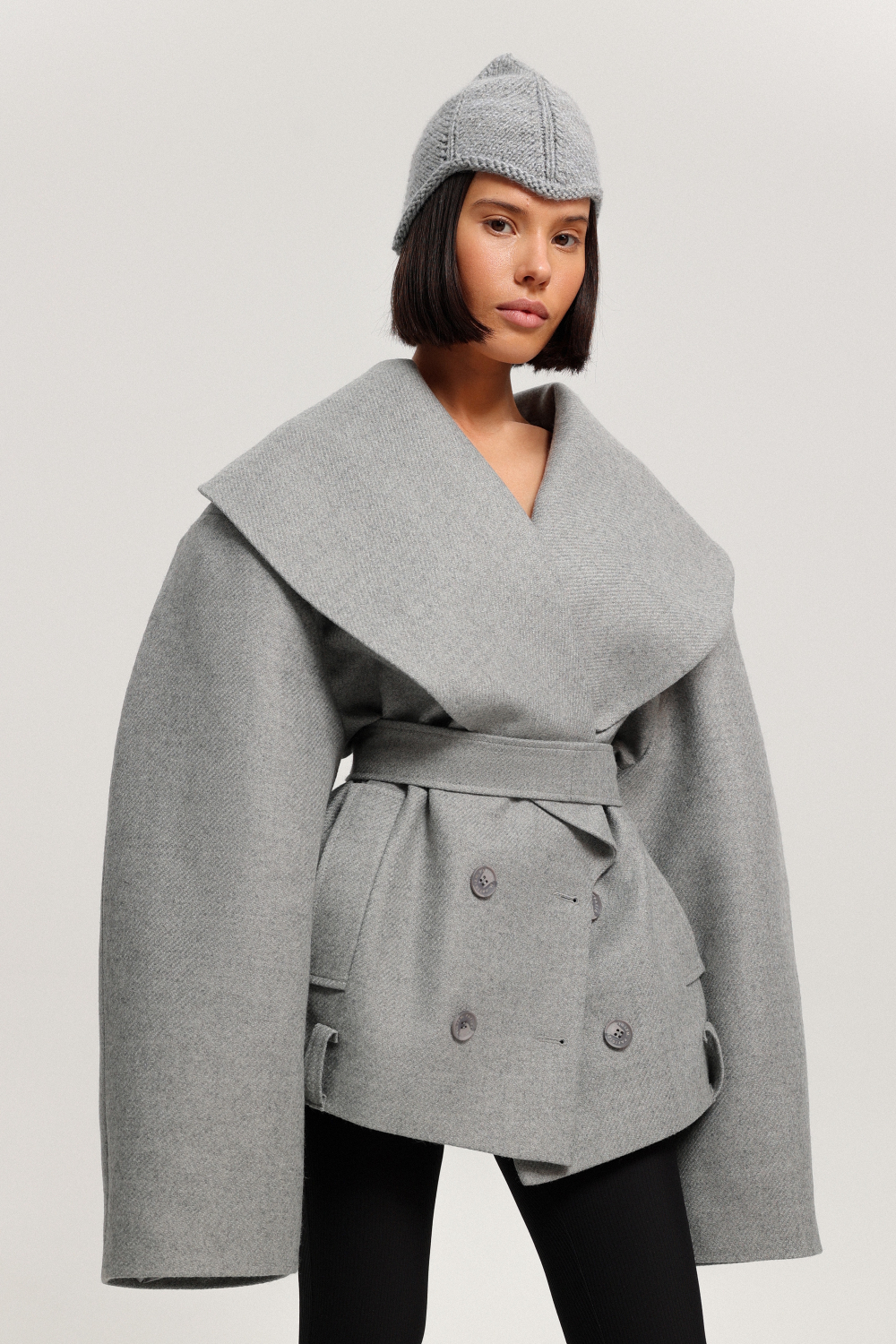 Пальто с округлым воротником