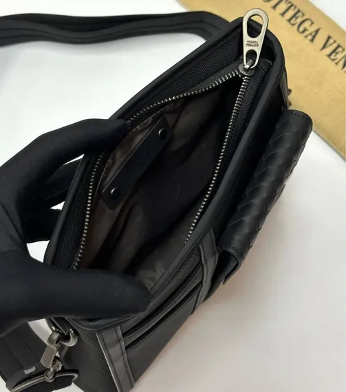Сумка мужская Bottega Veneta через плечо