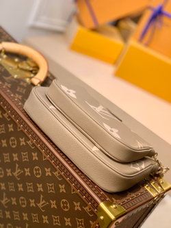 Louis Vuitton Multi Pochette Accessoires