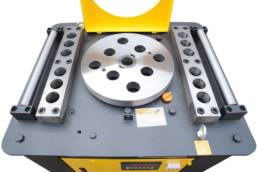 Станок для гибки арматуры TSS GW 52 с ЧПУ