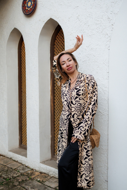 Рубашка "Бежево-Черный принт"