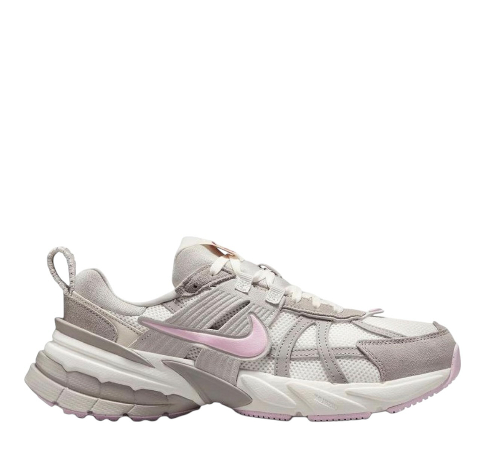 Nike V2K Run Valentine's Day