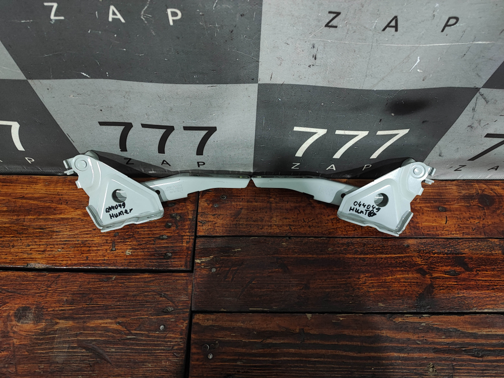 Петли капота комплект Changan Hunter Plus 23-нв Б/У Оригинал 8407110BU01