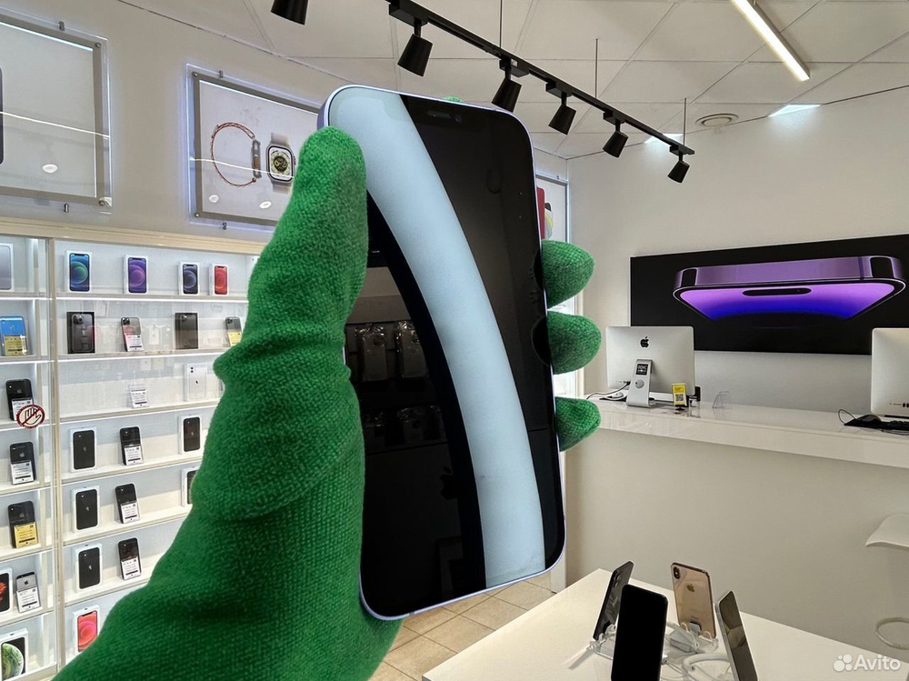 iPhone 12 64 ГБ б/у