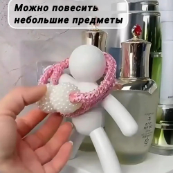 Полка настенная интерьерная Человечки на липучках 1 шт белая