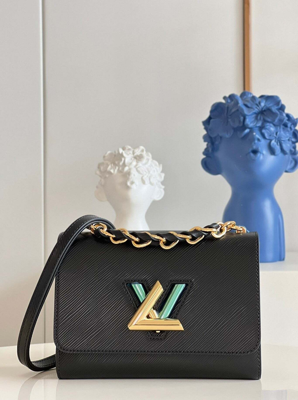 Louis Vuitton Twist MM