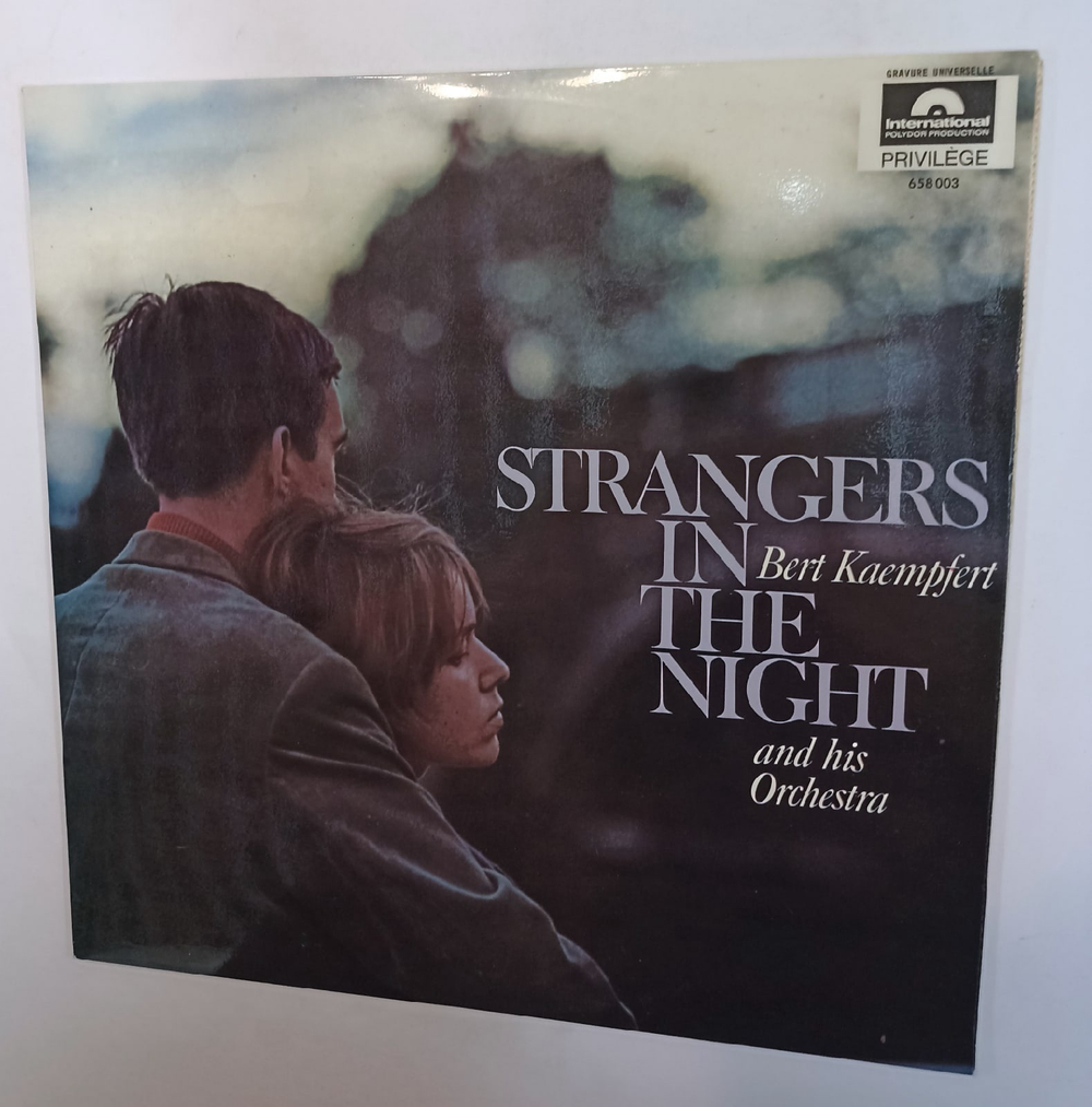 Bert Kaempfurt and his orchestra Strangers In The Night (EU)
