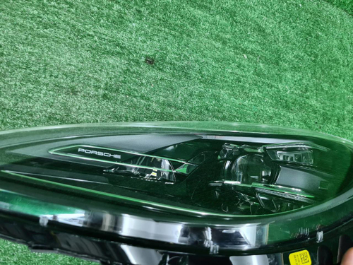Фара левая Porsche Macan 95b (2021-н.в.) LED