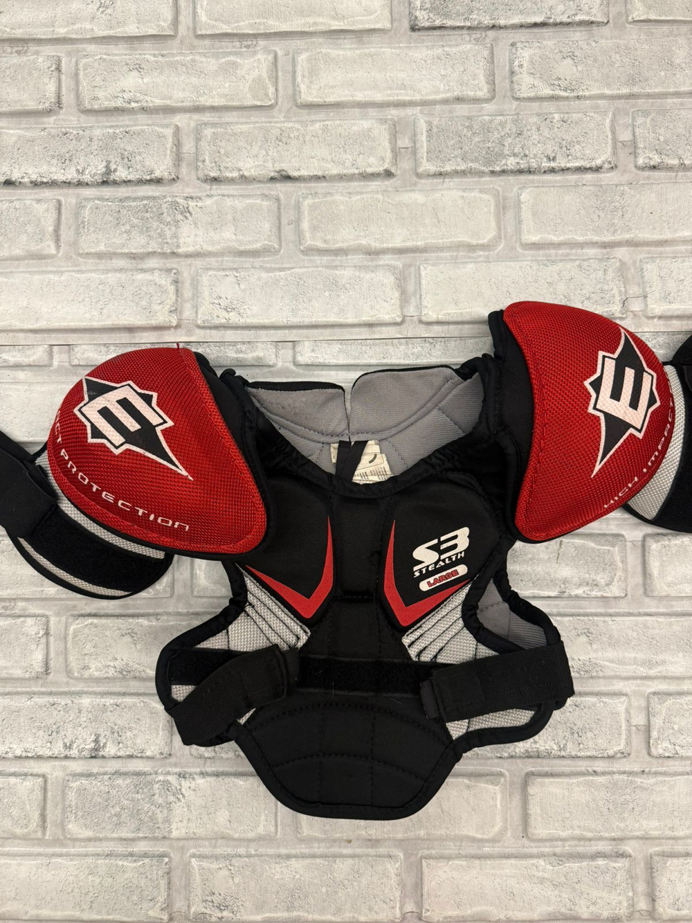 Easton stealth s3 YTH L