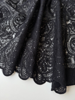 Вышивка с пайетками (Черная)