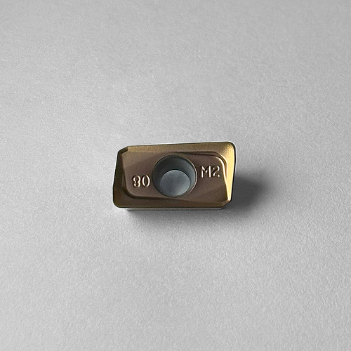 APMT1135PDER-M2 FE2330Y  Пластина фрезерная