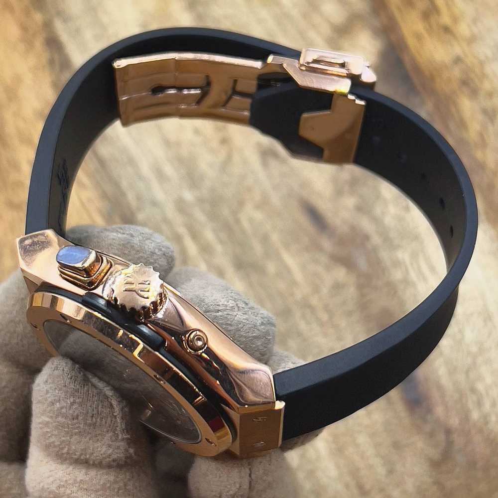 Часы Hublot