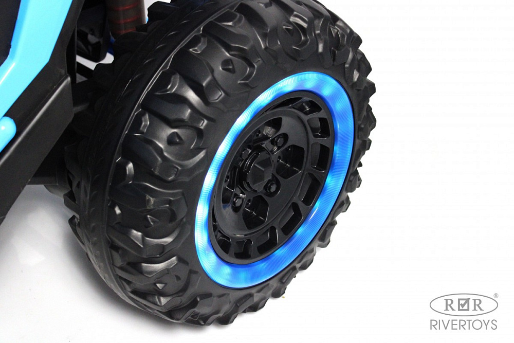 Детский электромобиль RiverToys E001EE бело-синий