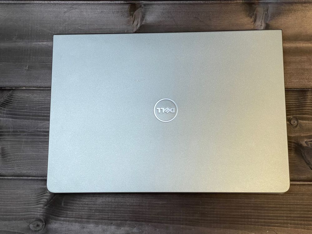 Ноутбук Dell Vostro P75G