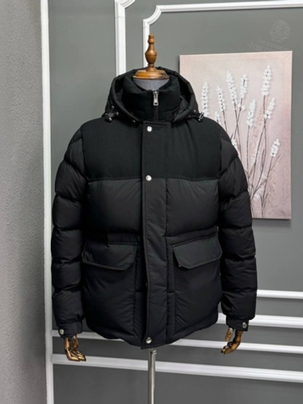 Пуховик Moncler