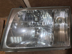 Фара левая Toyota Land Cruiser 100 98-05 Б/У Оригинал 8105960041