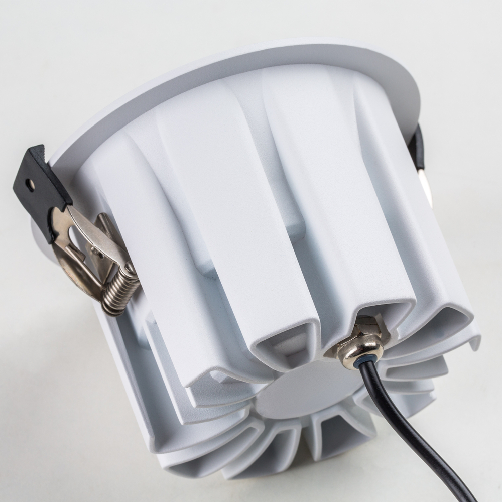 385146 Светильник CICLONE CYL 18W LED 1456LM 60G БЕЛЫЙ 4000K IP65