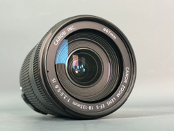 Canon EF-S 18-135 mm f/3.5-5.6 IS